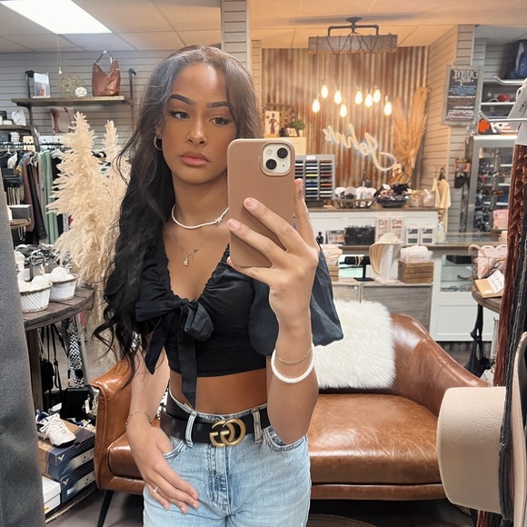 Meet your Posher, Jordis - Picture 1 of 1